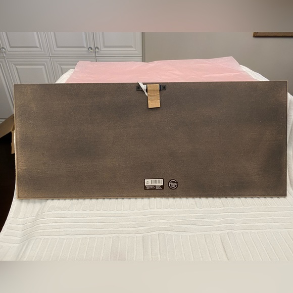 NWT “Welcome” Sign in White, Brown, Pink and Green - Picture 5 of 5